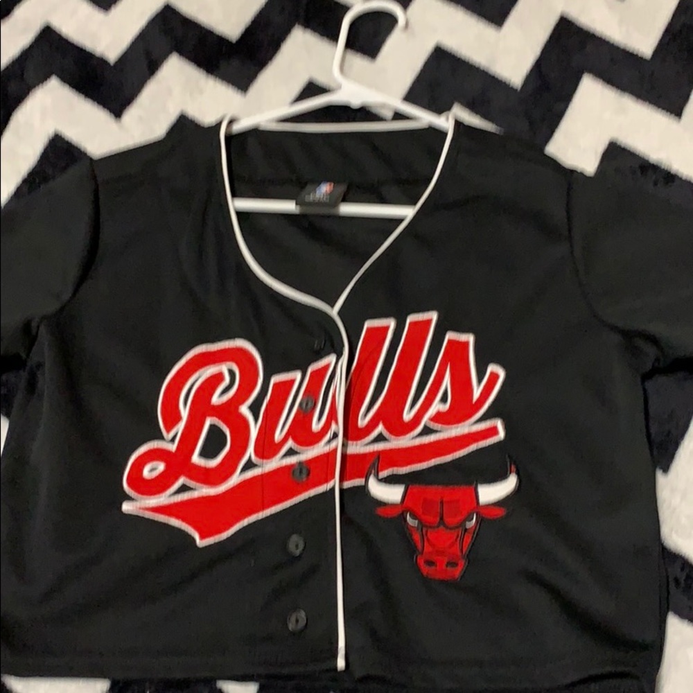 bulls shirt